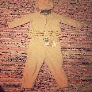 Barefoot Dreams Cozychic Lite Newborn Girls set